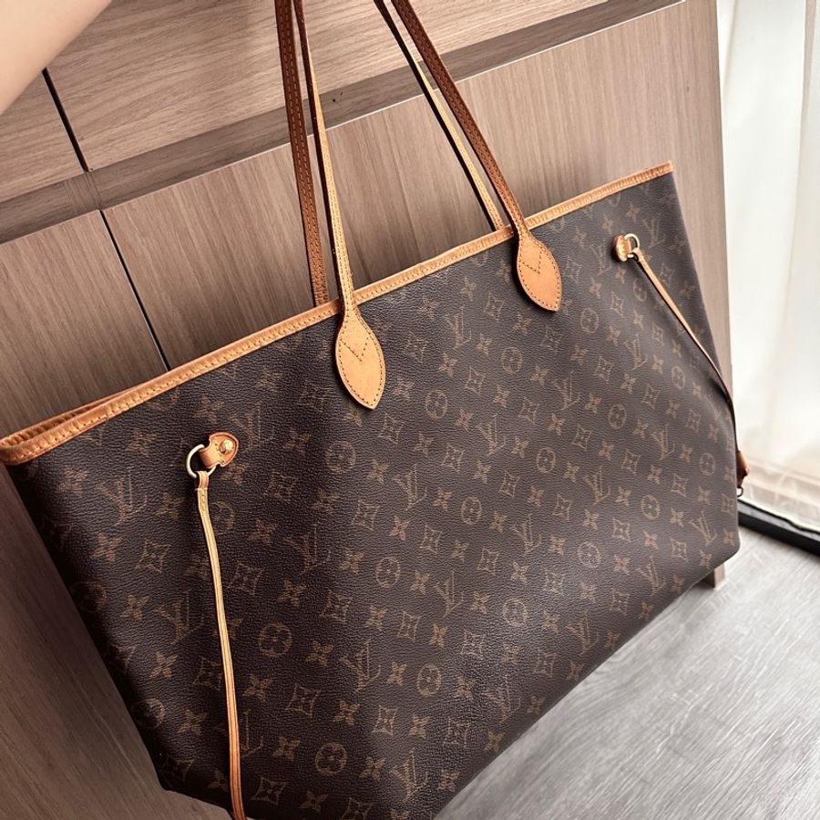 (出售)二手品 Louis Vuitton Neverfull monogram老花大款帆布肩背/手提包-0