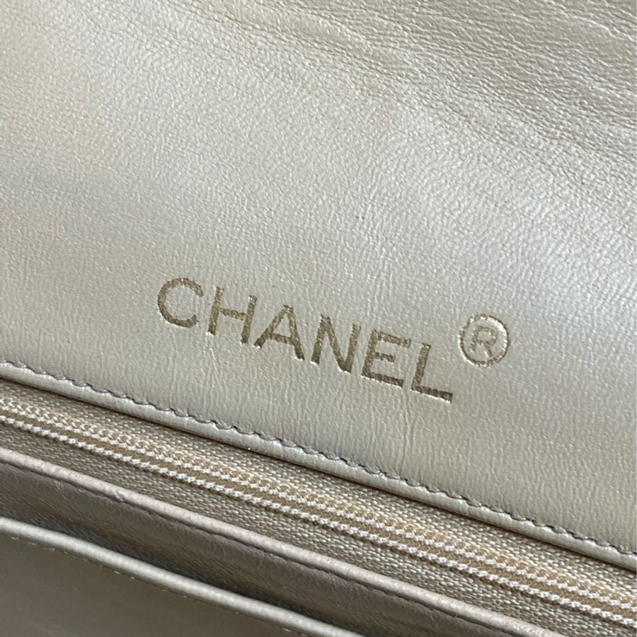 出清‼️CHANEL vintage coco金釦奶茶色菱格口蓋包-16