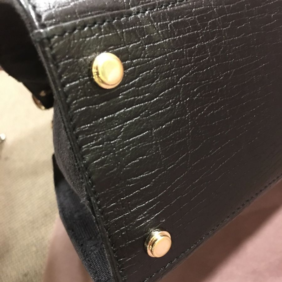 Gucci 黑色半月包-4