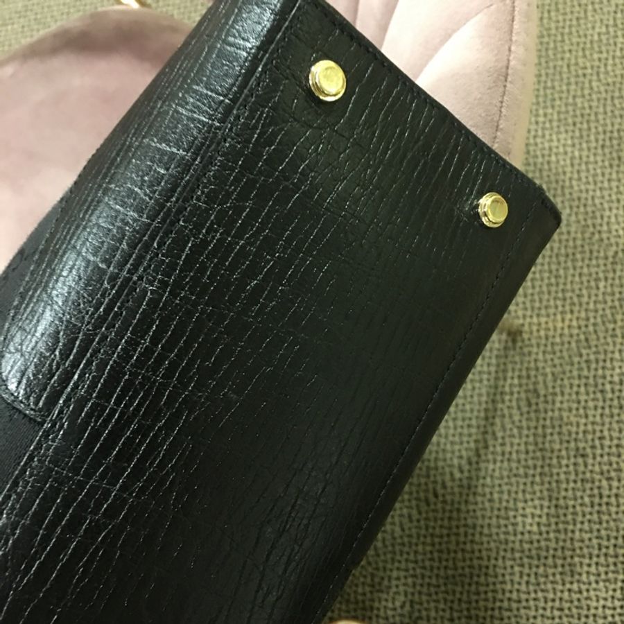 Gucci 黑色半月包-5