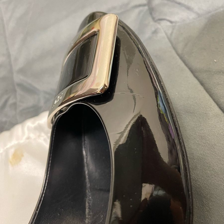 Roger vivier Belle de nuit 經典方釦黑色漆皮高跟鞋-11