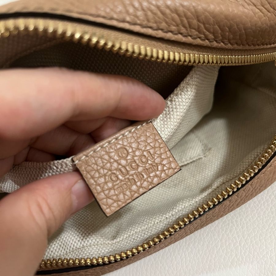 Gucci Soho 焦糖色流蘇相機/斜背包-16