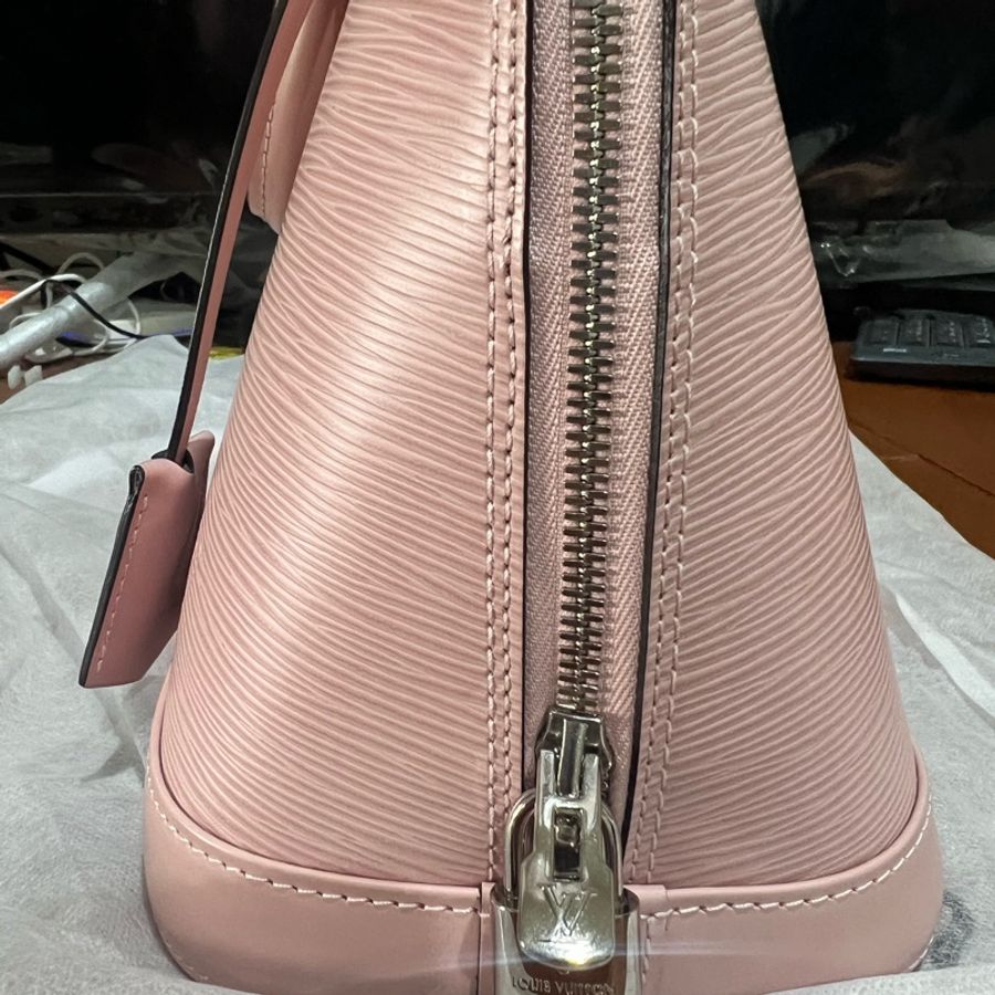 LV Alma PM 芭蕾粉-5