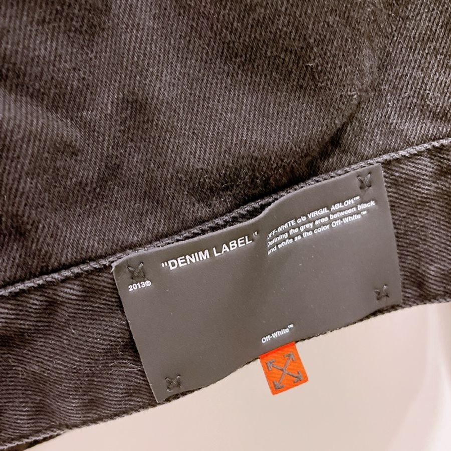 Off-White  女正品醇黑厚磅黑鈕扣牛仔單寧外套 off white-7