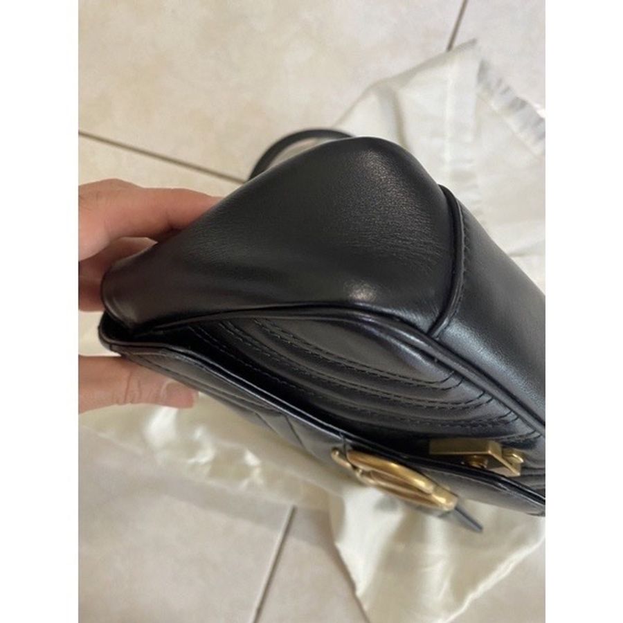 Gucci Marmont Mini 掀蓋式皮革鍊包 黑色-3