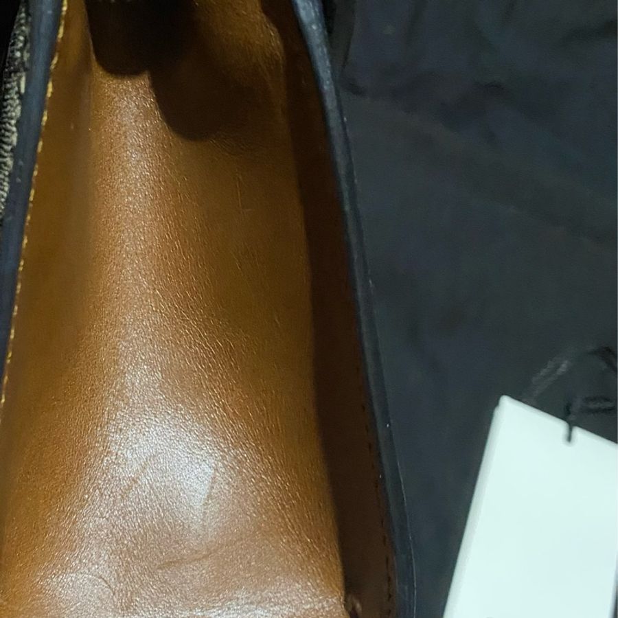 Gucci鎖頭金鍊側背包-2