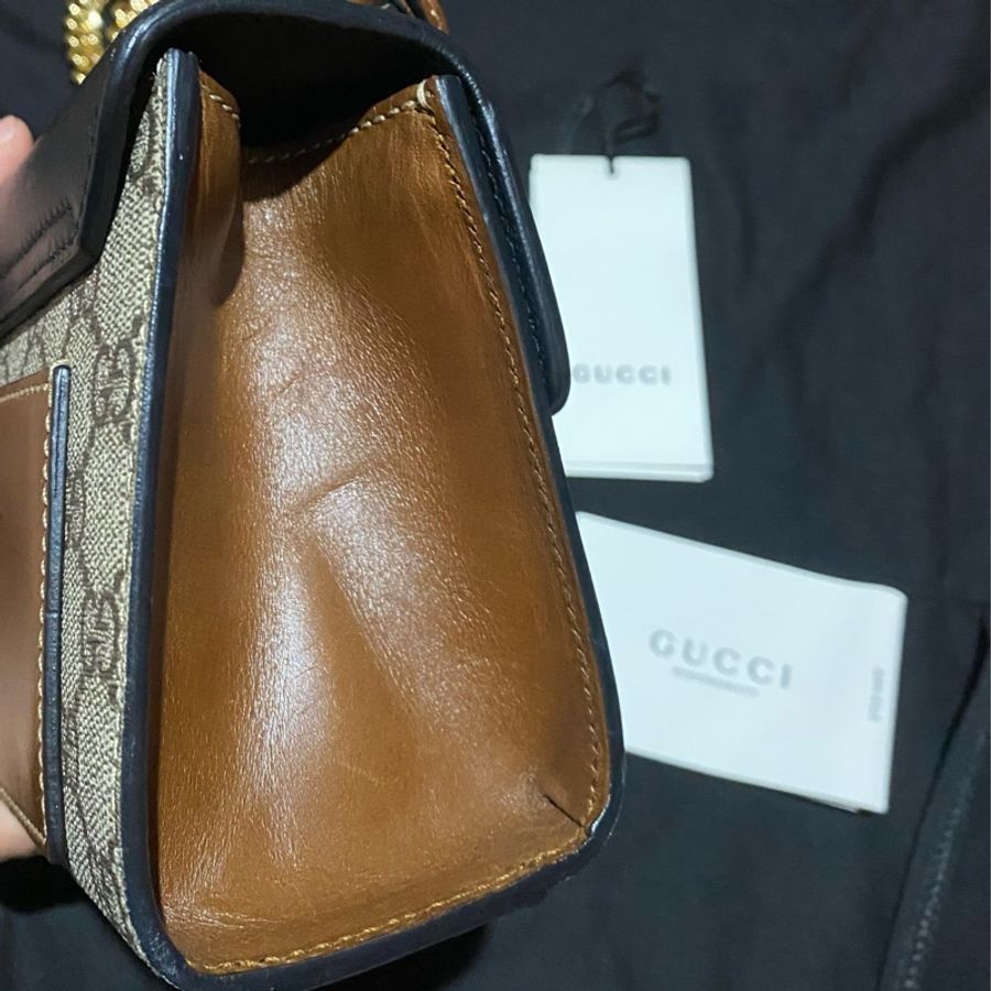 Gucci鎖頭金鍊側背包-6