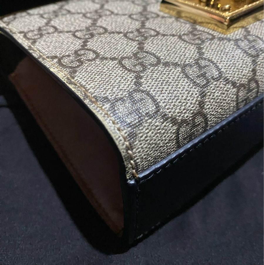 Gucci鎖頭金鍊側背包-12