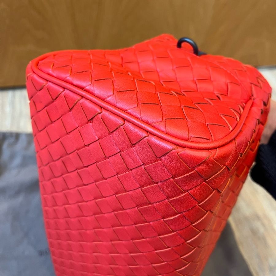 Bottega Veneta 小號提把肩背包 超美的番茄紅-3