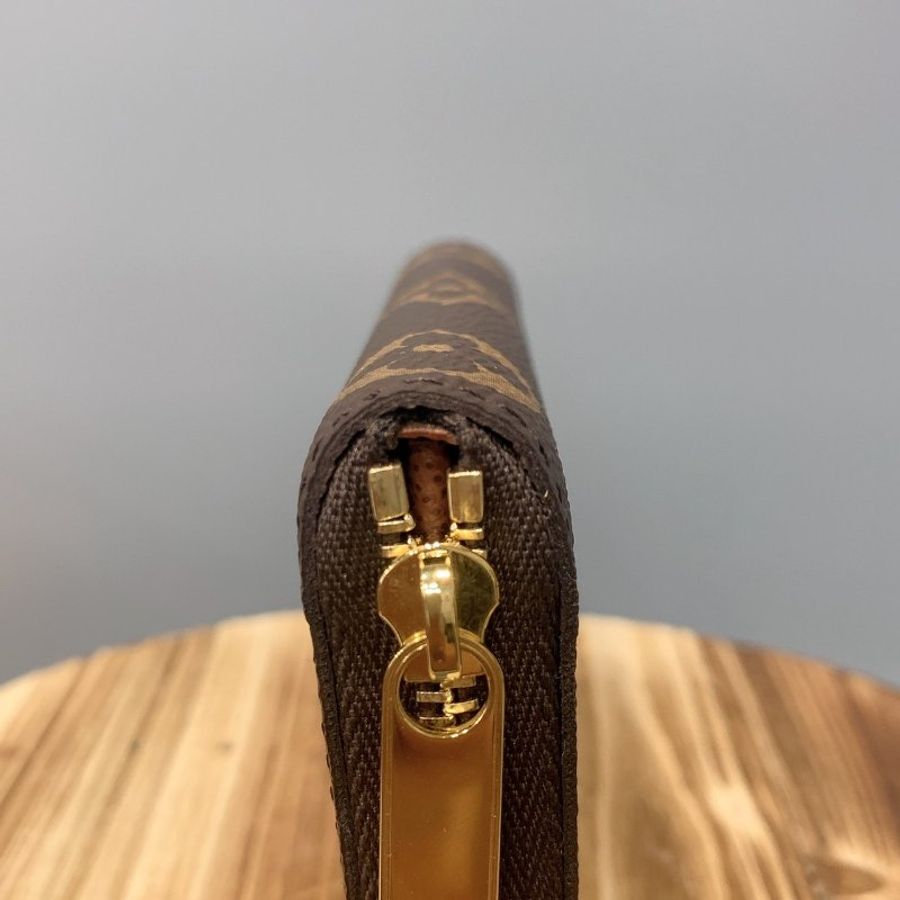 全新品Louis Vuitton LV 老花字紋 晶片款 ㄇ型拉鍊短夾 卡片夾/零錢包-4