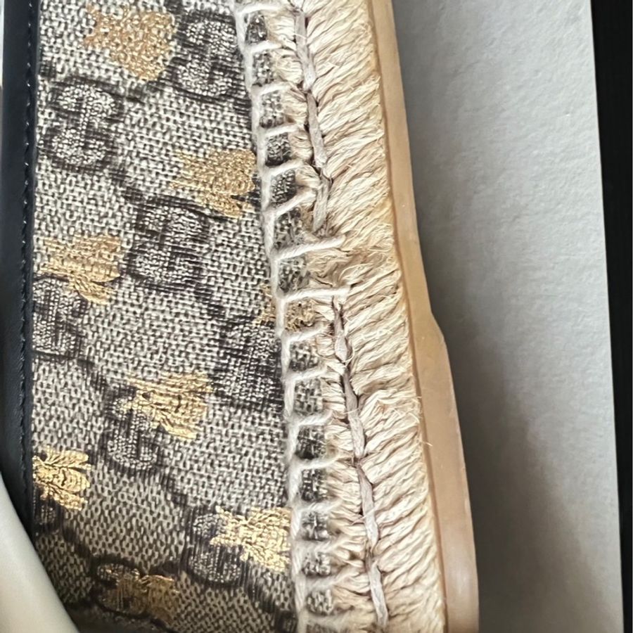 GUCCi 小蜜蜂 草編 平底鞋 23.5-4