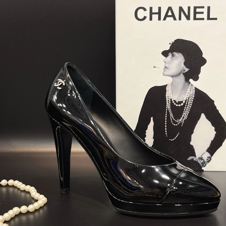 CHANEL 香奈兒 黑色 亮面 高跟鞋/鞋子 36號-4