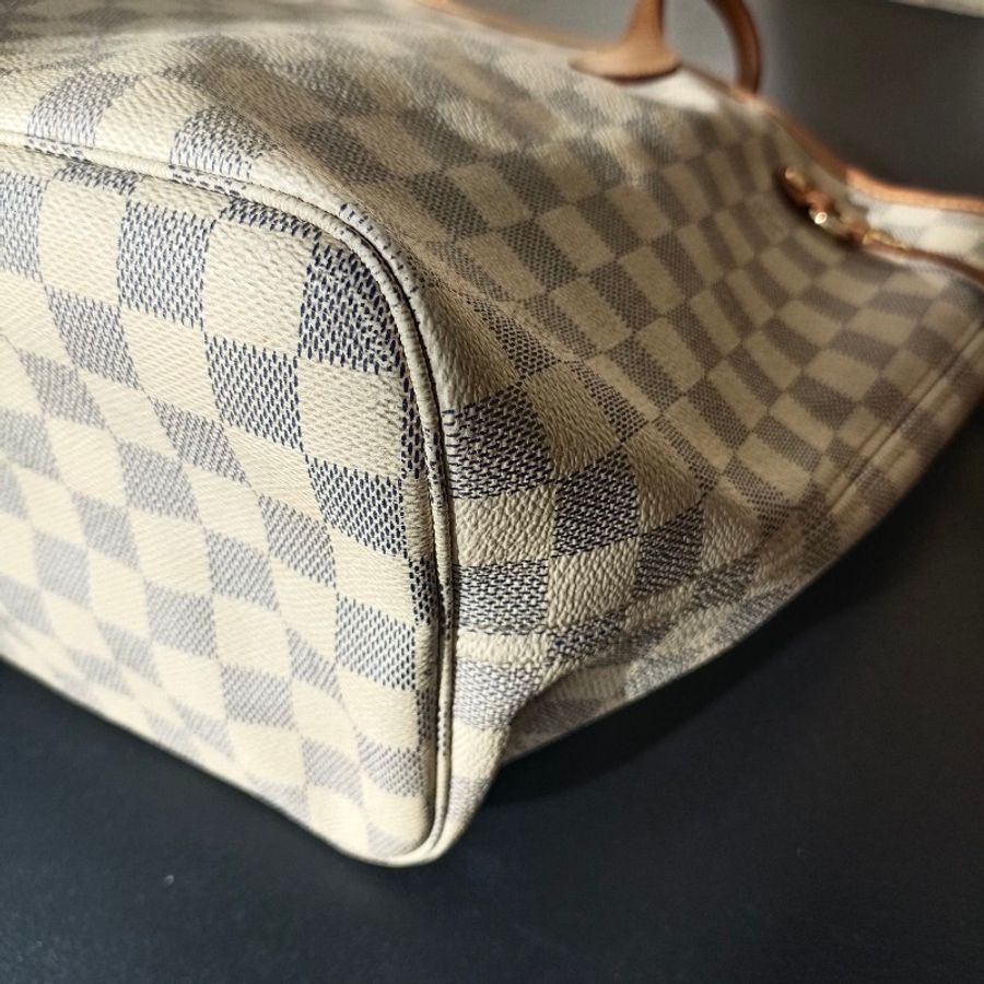 LV 甜甜價 neverfull 白色棋盤格 托特包 購物袋
也可變身水桶包-5