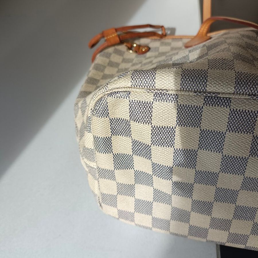 LV 甜甜價 neverfull 白色棋盤格 托特包 購物袋
也可變身水桶包-8