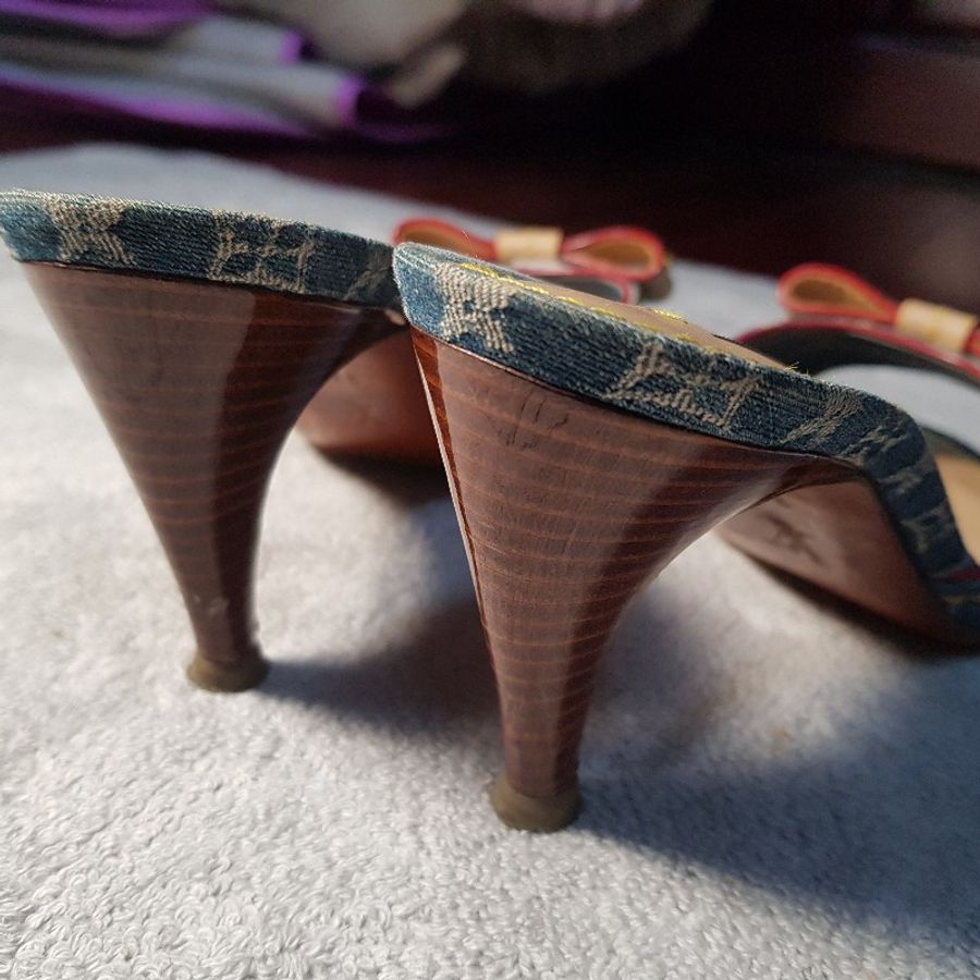 Louis Vuitton 丹寧高跟涼鞋35-2