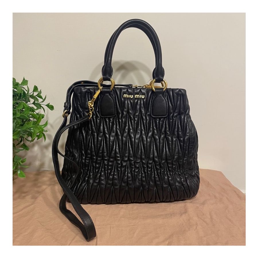 MIU MIU 黑色 羊皮皺摺 手提包 斜背包 肩背包-6