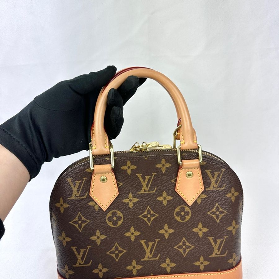 LV ALMA BB 貝殼包 M53152-6