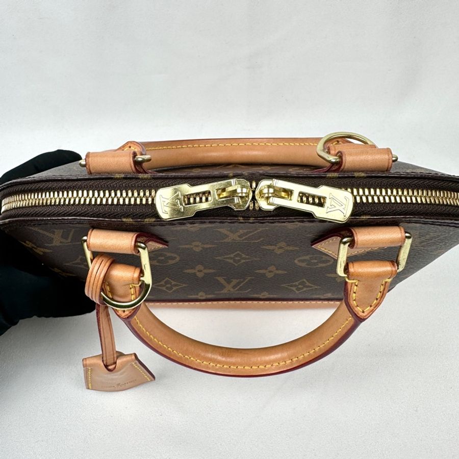 LV ALMA BB 貝殼包 M53152-8