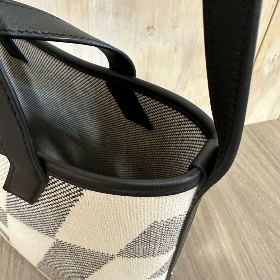 Hermes 黑白配色Cabas H En Biais 27新款H手提肩背兩用包 Z刻-33
