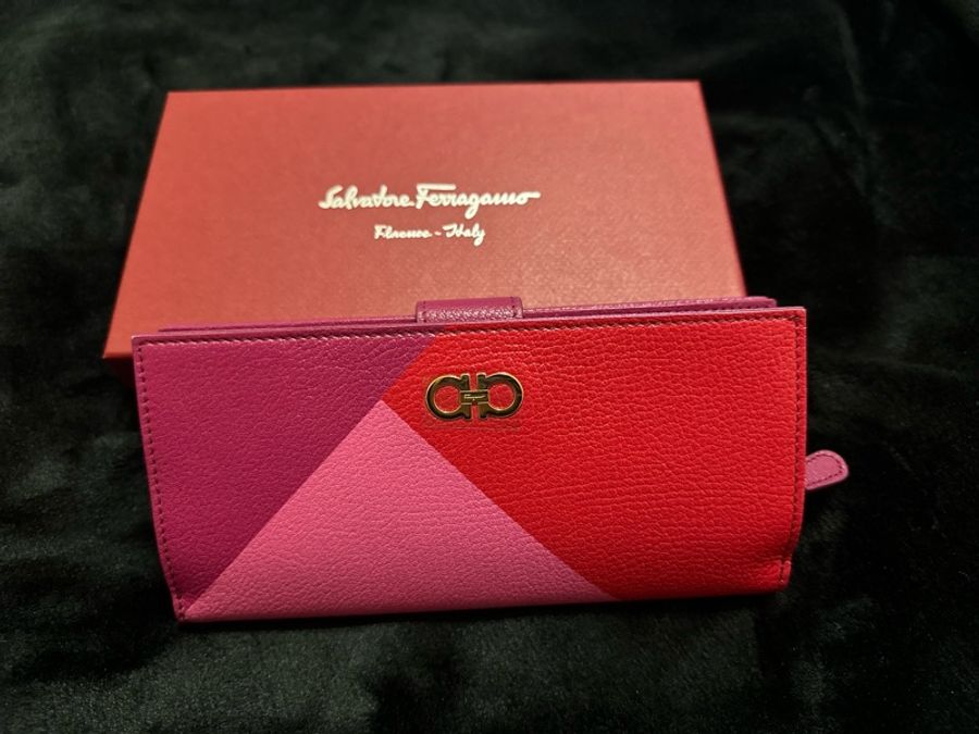 Salvatore Ferragamo 桃紅拼接 12卡 長夾-0