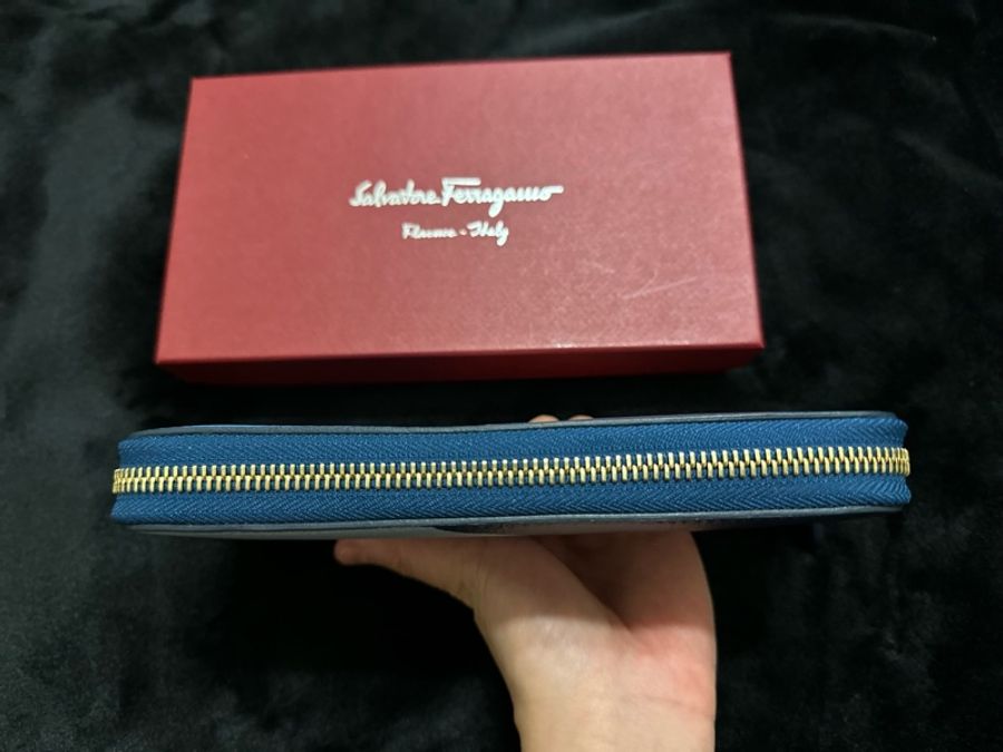 Salvatore Ferragamo 深淺藍拼接 8卡 長假-8