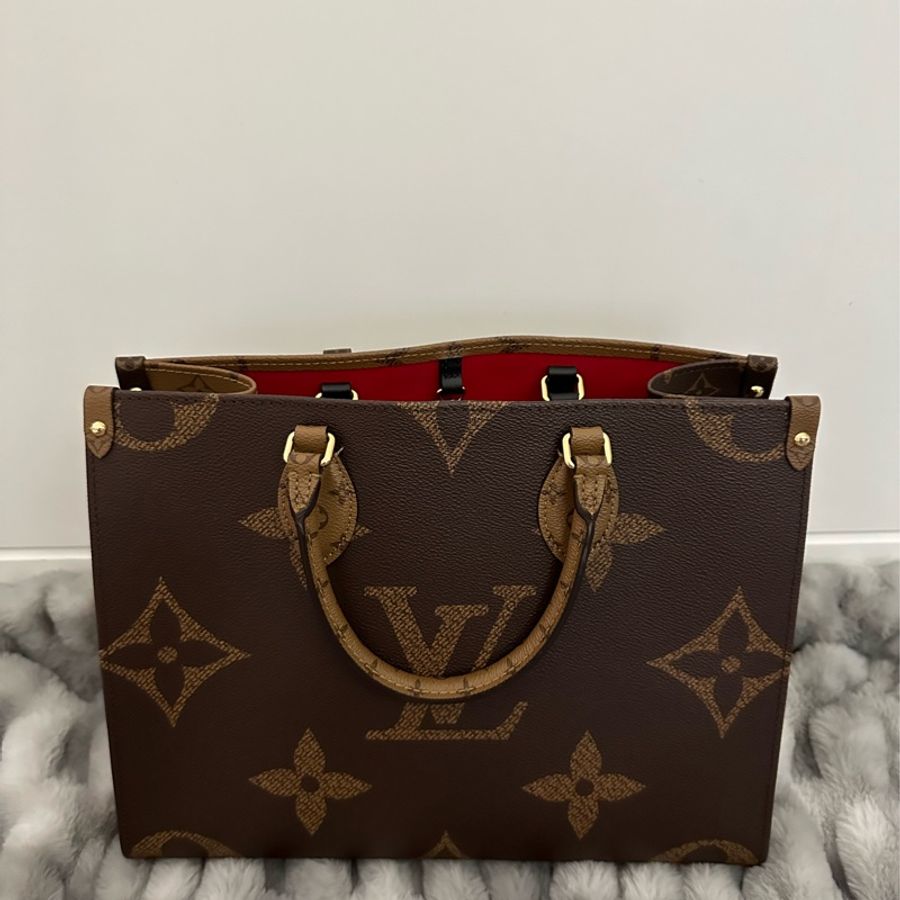 Louis Vuitton onthego mm-0