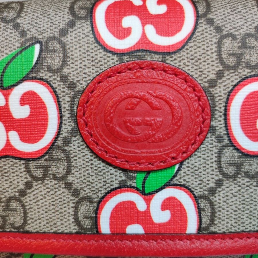GUCCI 625233 限定款蘋果雙G印花胸口 腰包.紅邊 防刮牛皮-3