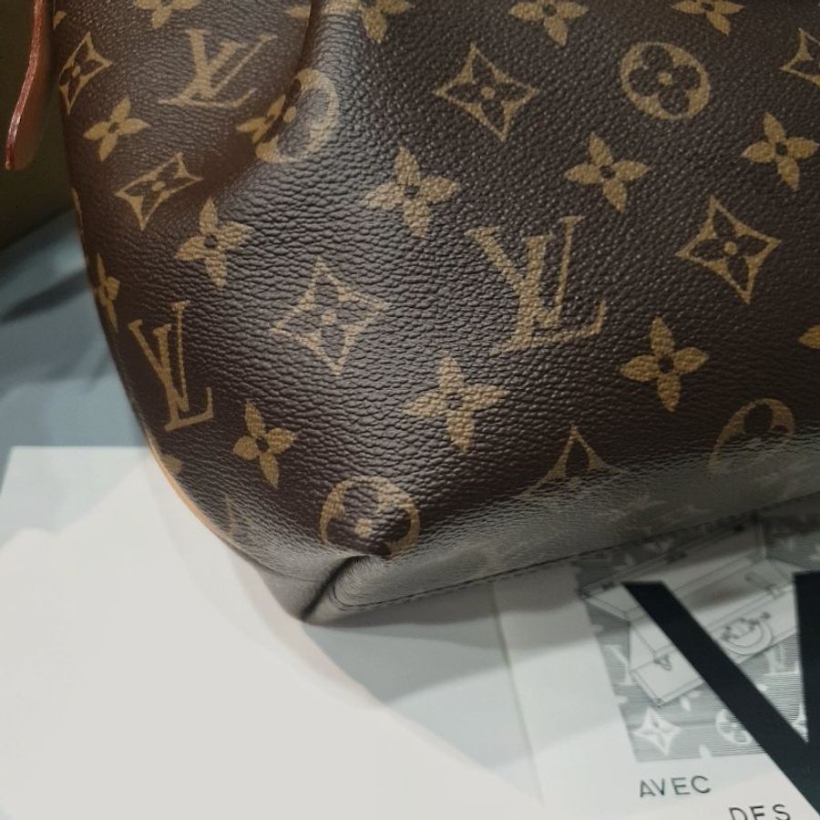 Louis Vuitton LV 老花字紋 TURENNE 抓皺 二用包/斜背包/肩背包M48814-3