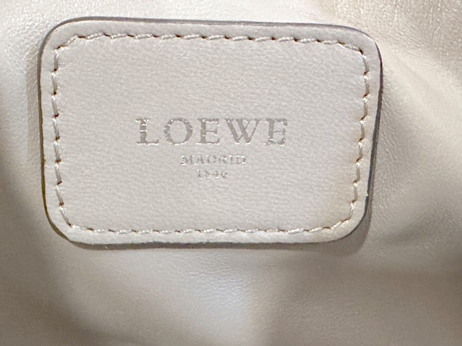 Loewe Amazona 28 山羊皮 Ceniza 灰-9