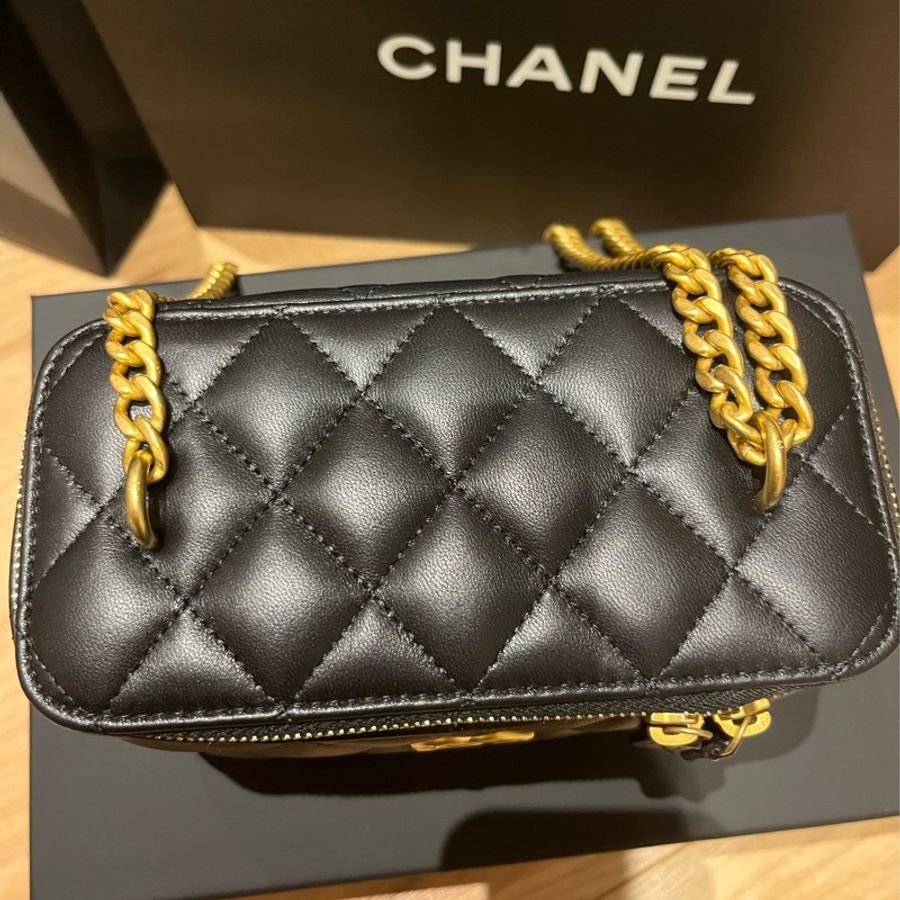 香奈兒CHANEL 23S山茶花長盒子包👛少用閒置包包👜保存防潮箱-2