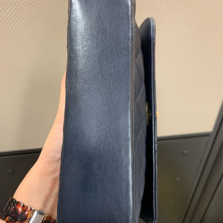 Chanel Vintage 19公分 深藍近黑金小金豆豆 mini coco cf半蓋 老包 古董包 老香-7