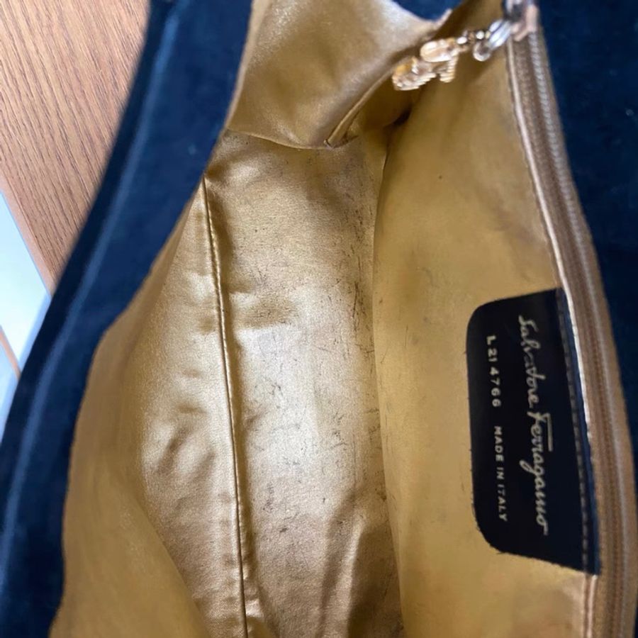 Ferragamo 菲拉格慕 高跟鞋系列 黑金編織感拼皮古董手提包-1