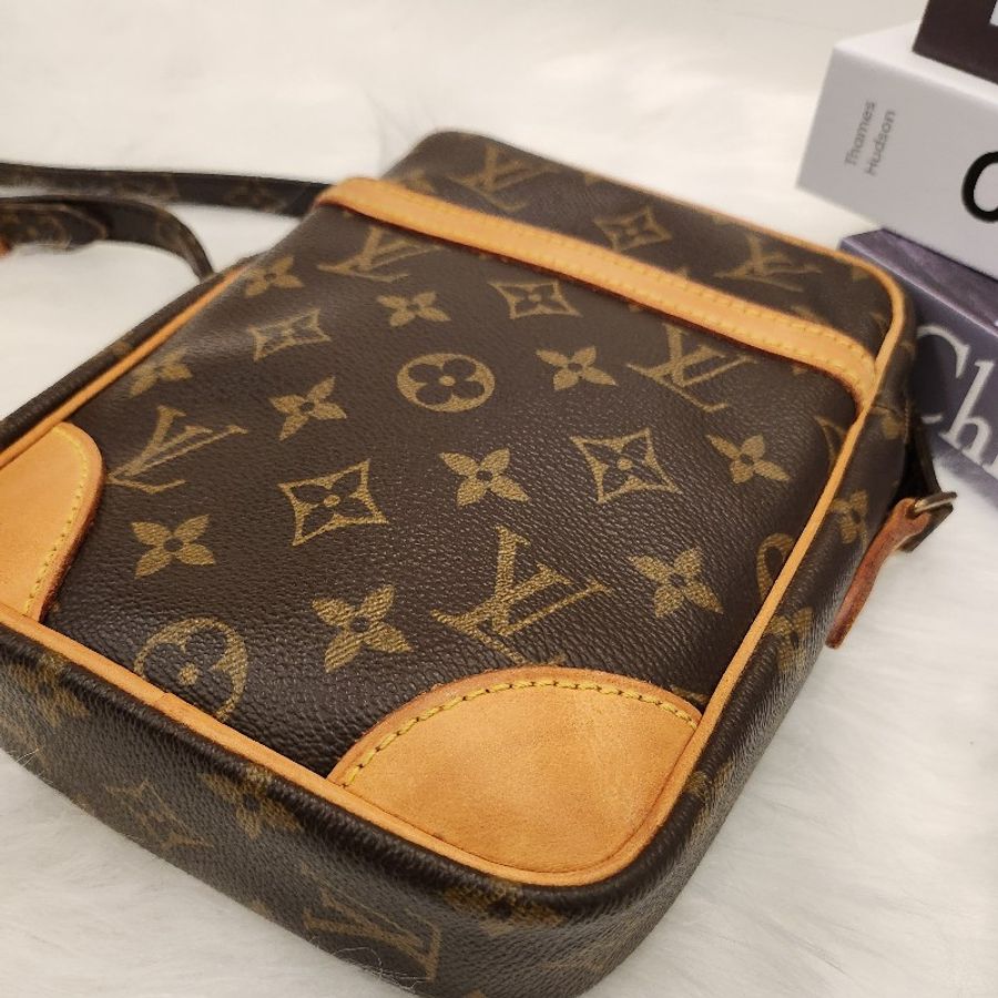 🎀👜MD 曼蒂二手精品👜🎀 LV老花經典相機包 單層記者包 相機包
肩背包-6