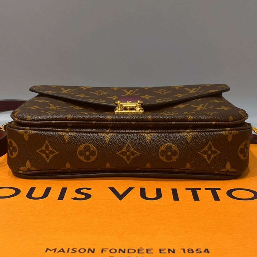 Louis Vuitton LV 老花字紋 編織手把 拼色 郵差包/斜背包/手提包-6