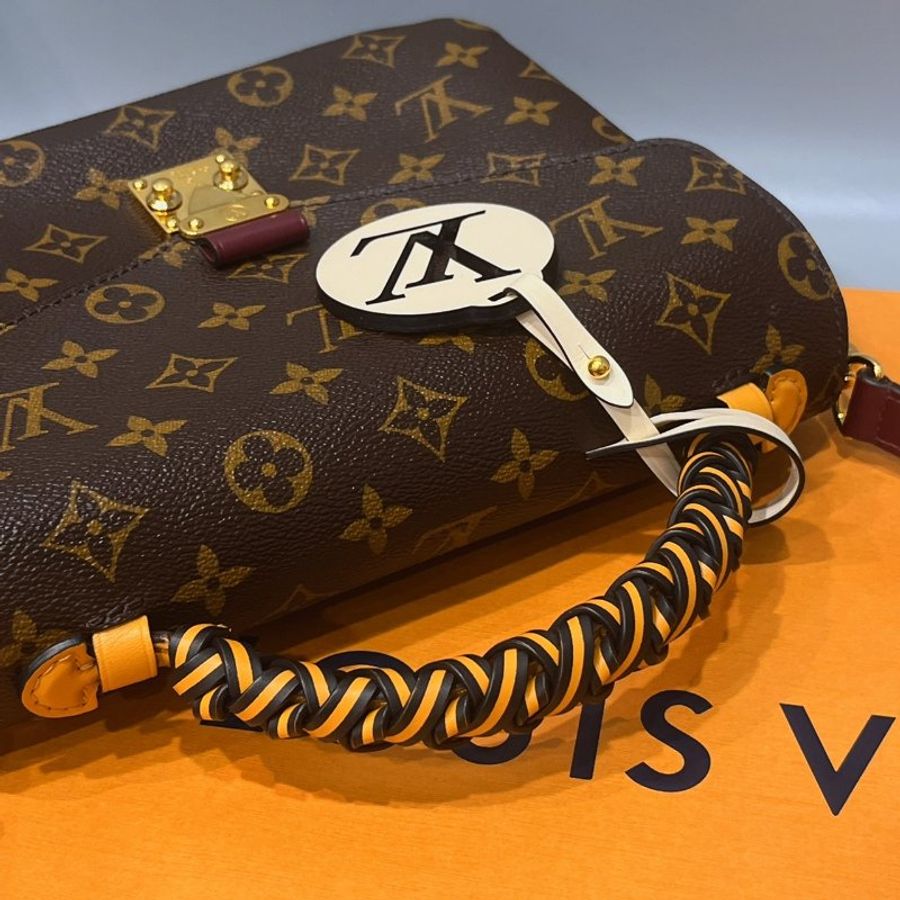 Louis Vuitton LV 老花字紋 編織手把 拼色 郵差包/斜背包/手提包-7