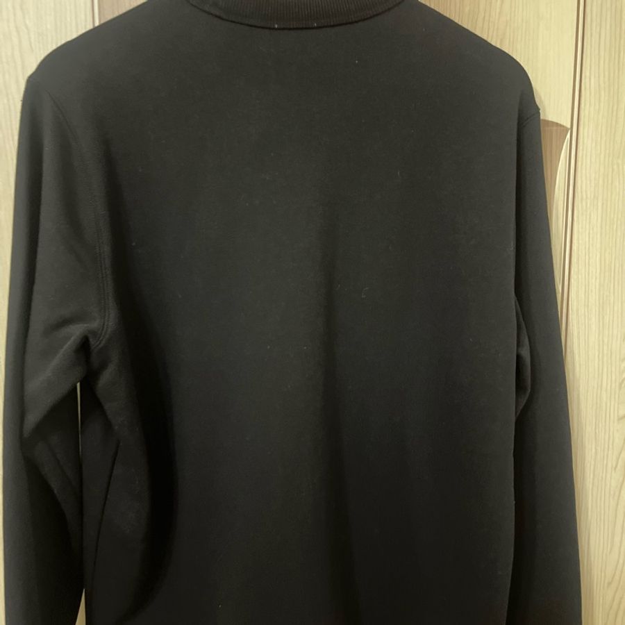 Burberry 經典 新款字母logo 黑色 男生 長袖大學t-1