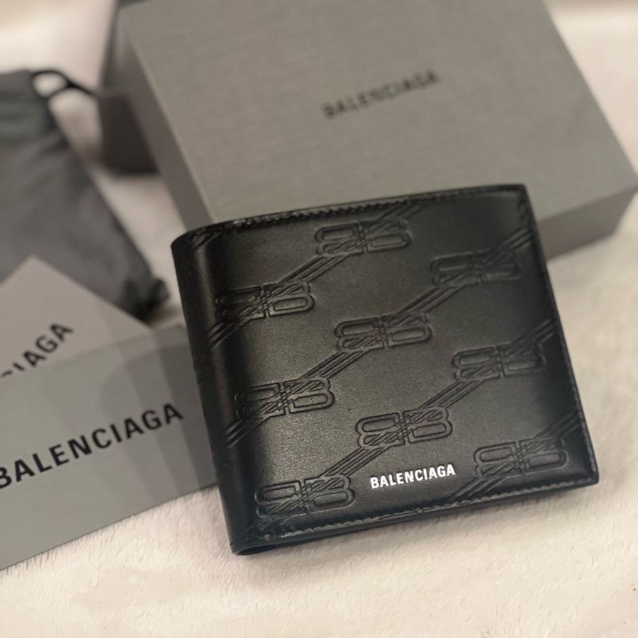 Balenciaga 巴黎世家 BB Monogram 壓花雙折錢包-0