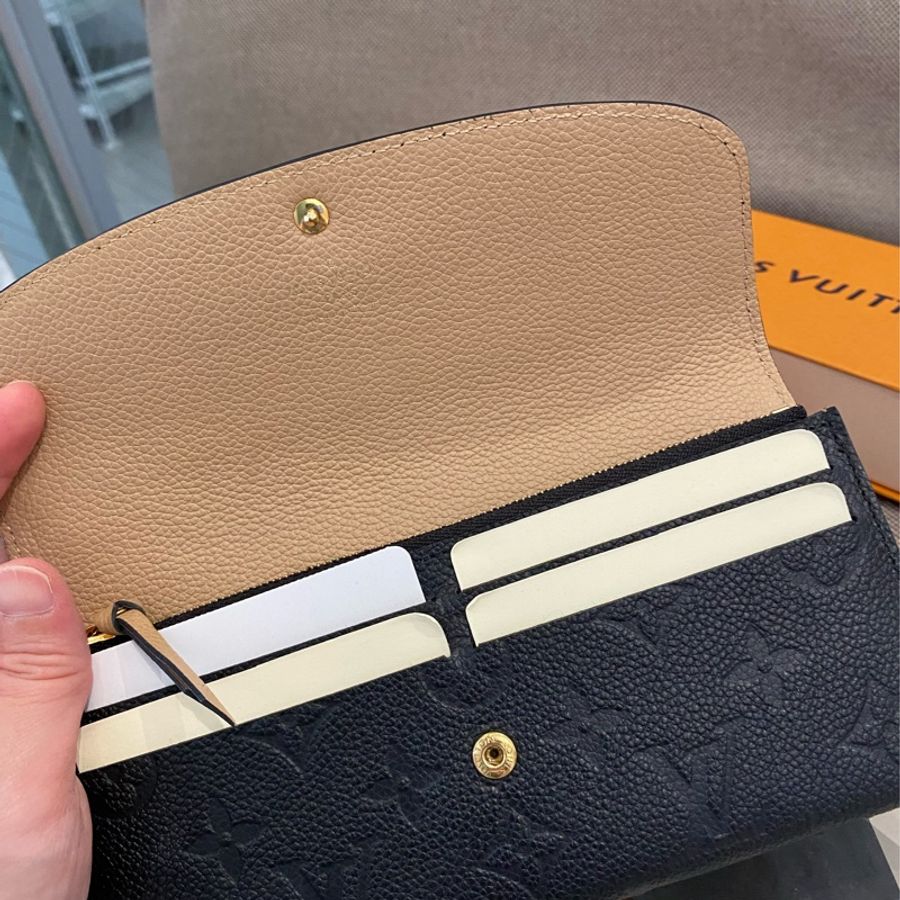 LV M62369 EMILIE 經典花紋全皮革壓紋扣式 長夾 百分百正品 .黑-5