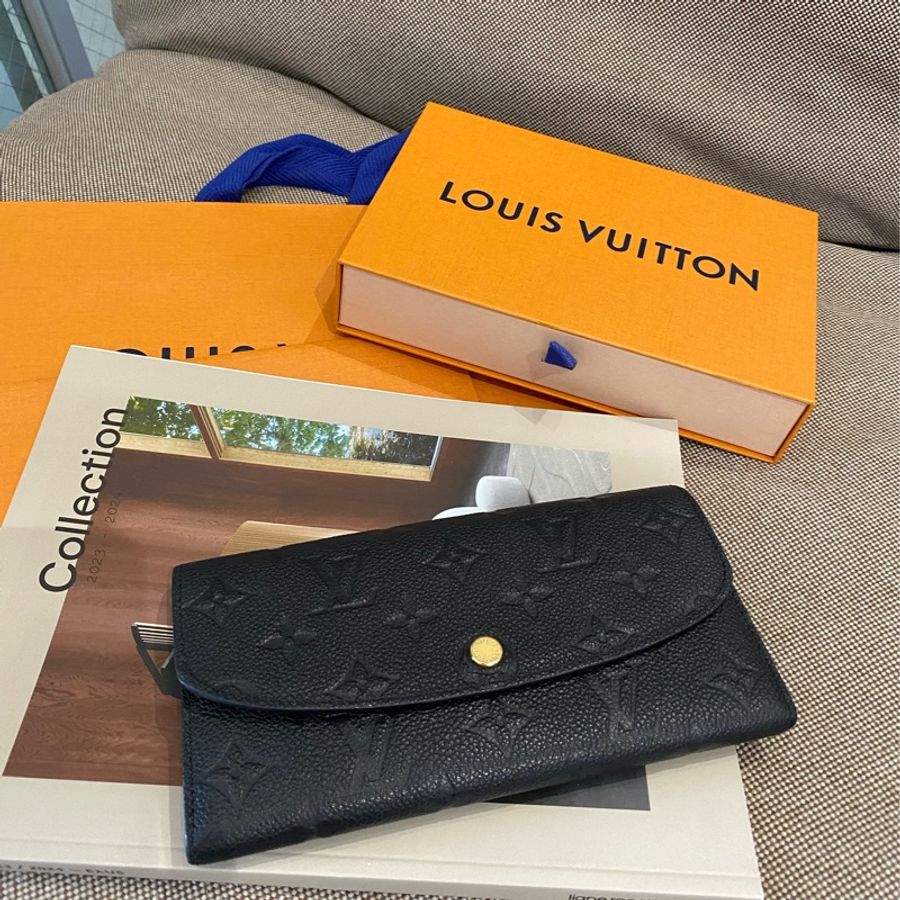 LV M62369 EMILIE 經典花紋全皮革壓紋扣式 長夾 百分百正品 .黑-6