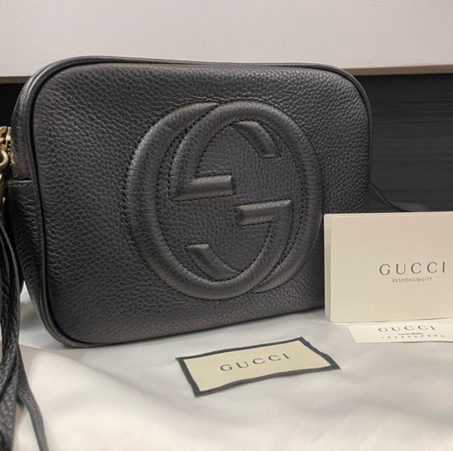 古馳 GUCCI 308364 Soho Disco 黑色牛皮 流蘇相機包 斜背包 肩背包 斜挎包-0