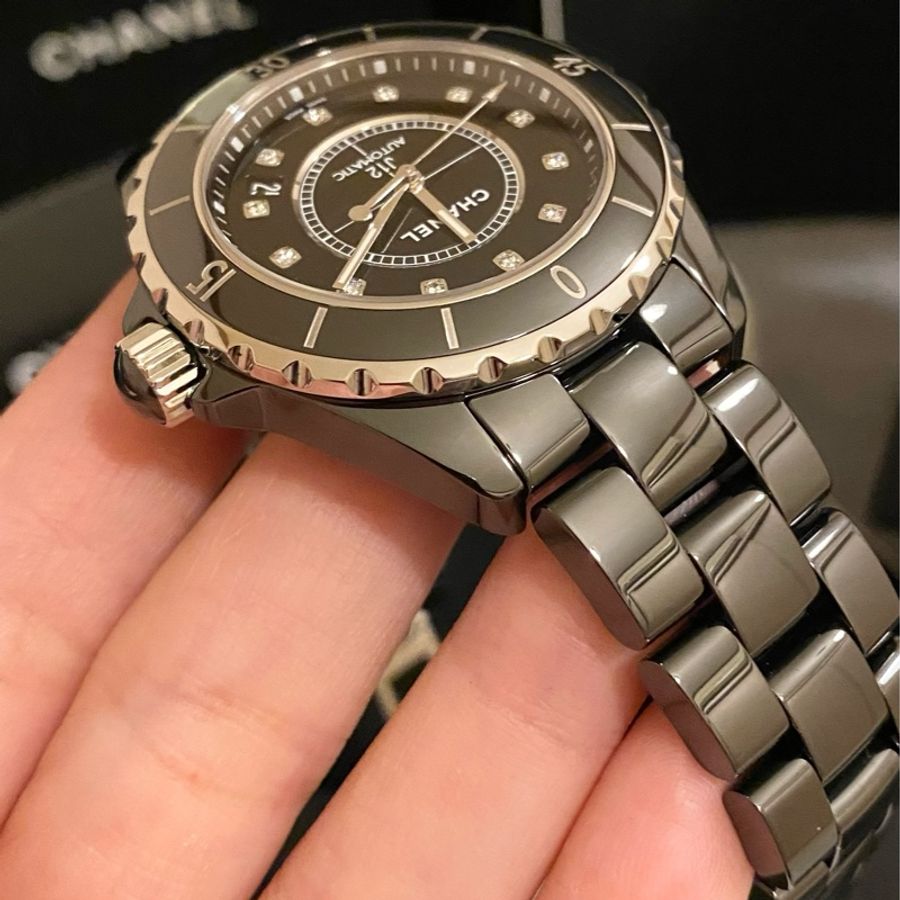 保證專櫃真品 新款錶扣❤️配件齊全、附保固 98成新 12鑽 38mm Chanel 香奈兒 J12 機械錶-7