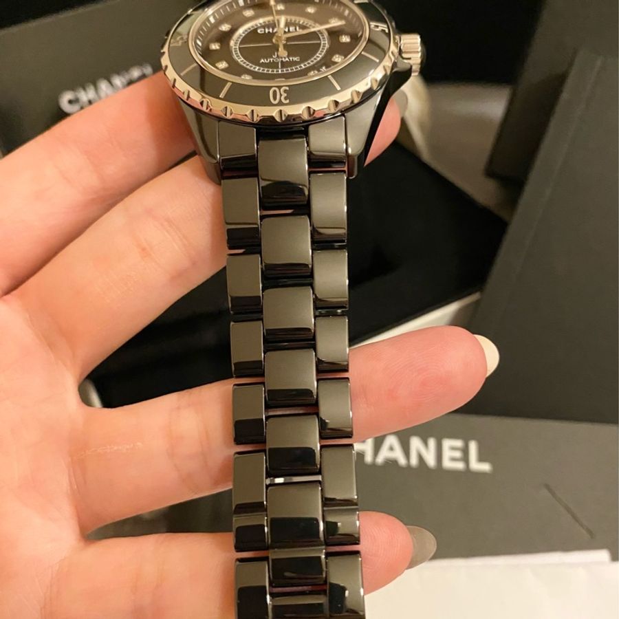 保證專櫃真品 新款錶扣❤️配件齊全、附保固 98成新 12鑽 38mm Chanel 香奈兒 J12 機械錶-10