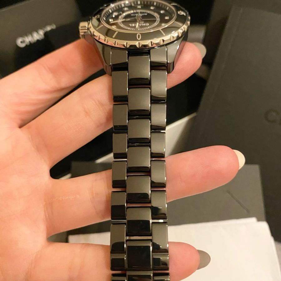 保證專櫃真品 新款錶扣❤️配件齊全、附保固 98成新 12鑽 38mm Chanel 香奈兒 J12 機械錶-12