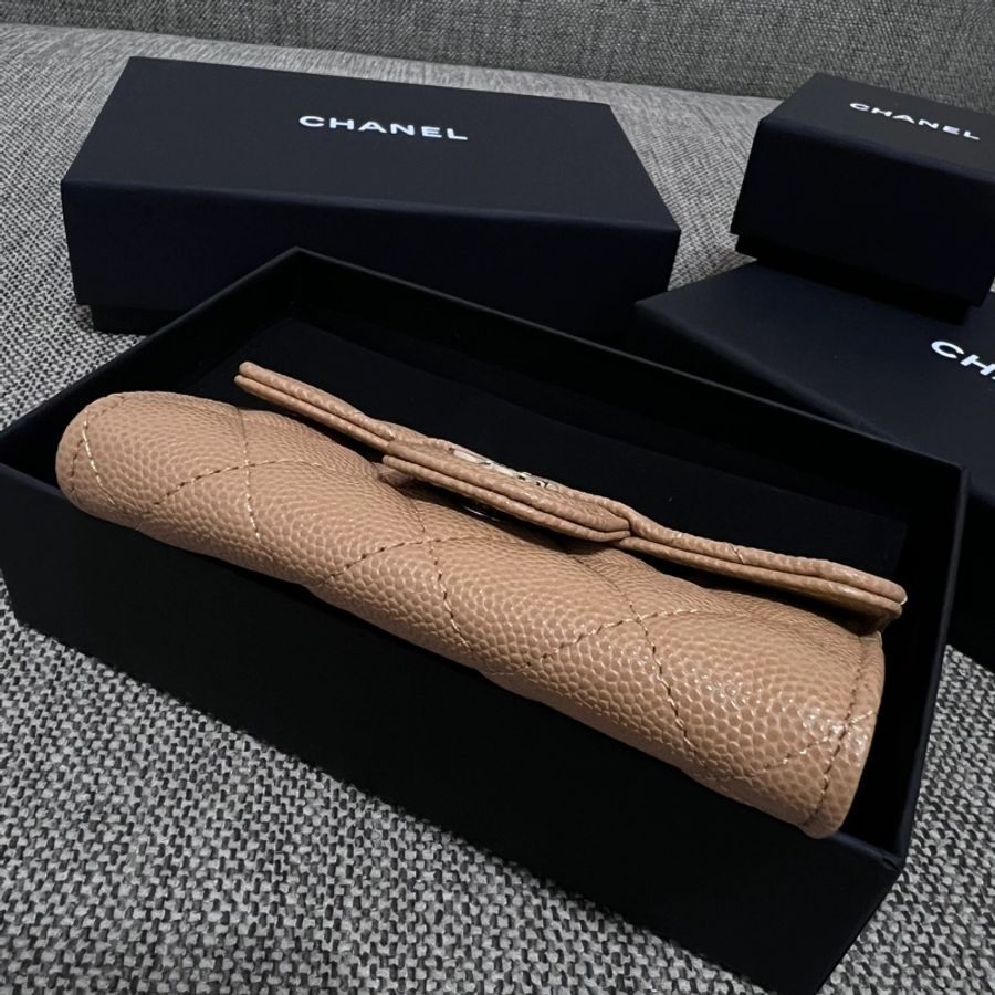 Chanel 焦糖金卡包-2
