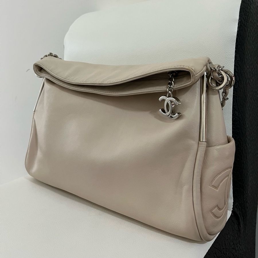Chanel Hobo 米膚色雙鏈肩包-0