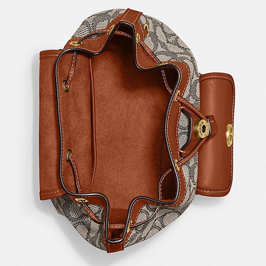 特價‼️Coach RIYA 21 經典 SIGNATURE 緹花面料後背包-3