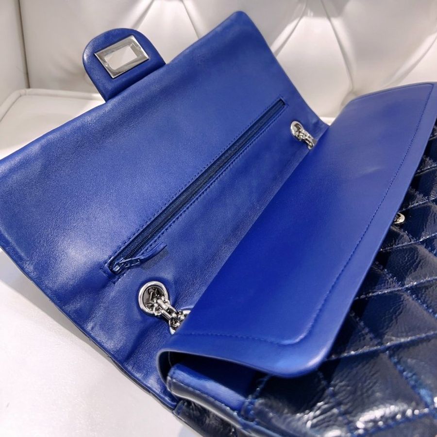 CHANEL 2.55 復刻版 揉亮牛皮銀鏈 深藍色//極新美品-4