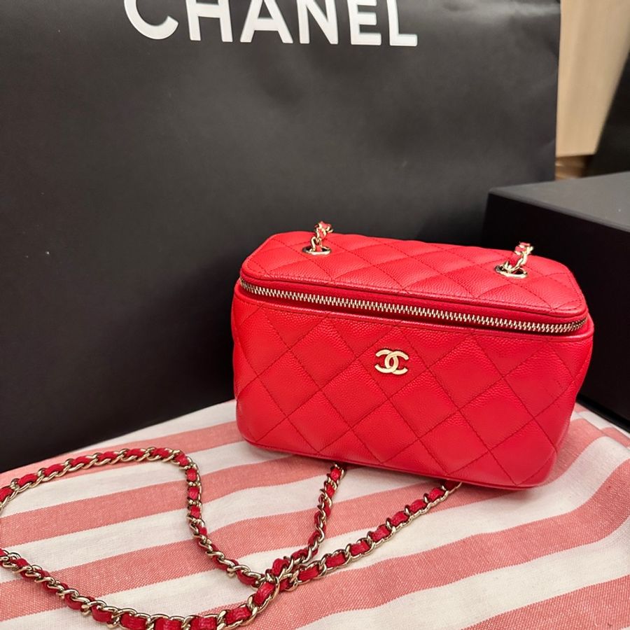 Chanel 香奈兒紅色長盒子 斜背包-25