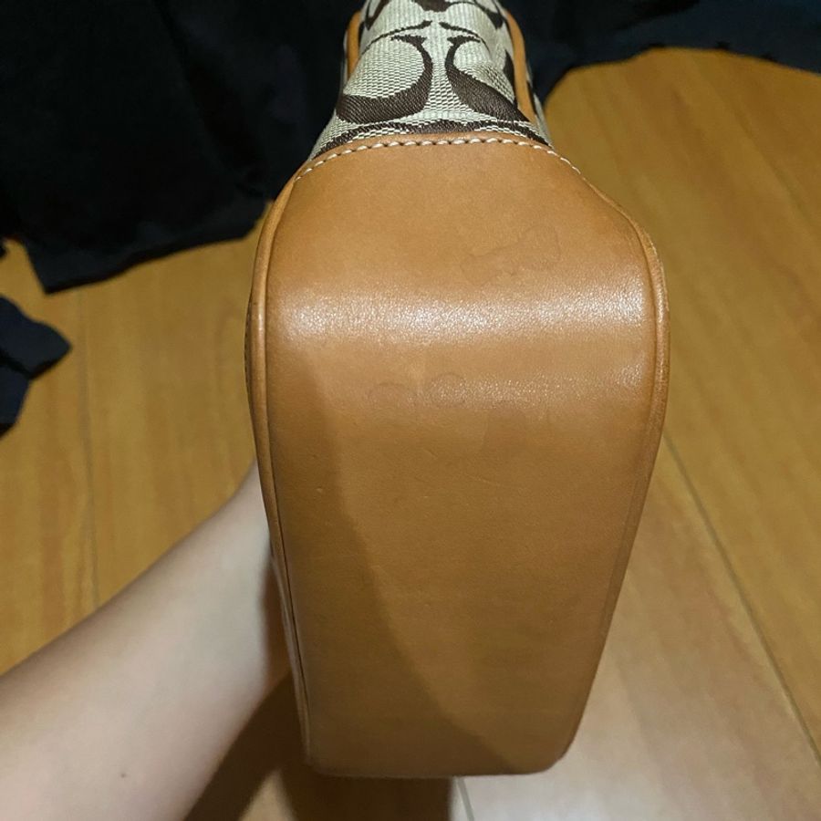 Coach老花帆布拼接皮革小手提-14
