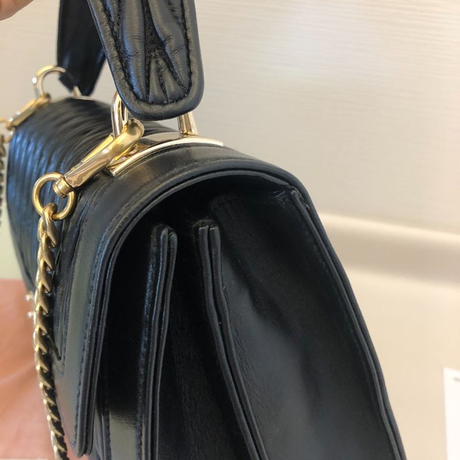 MIU MIU Confidential matelassé napa leather bag 黑(淡金)-5